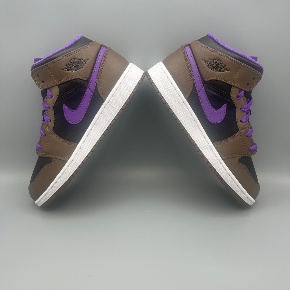 Nike Air Jordan Mid Big Girl and Boy - Picture 7 of 13